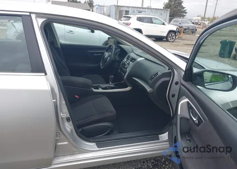 2013 Nissan Altima 2.5 S z USA, uszkodzony, nr VIN 1N4AL3APXDC907034